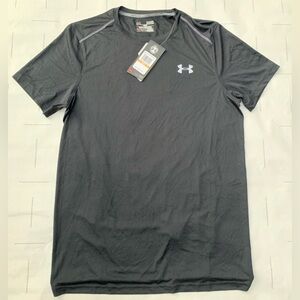 Under Armour Men's Black T-Shirt - Heat Gear - Brand New - Size (S)